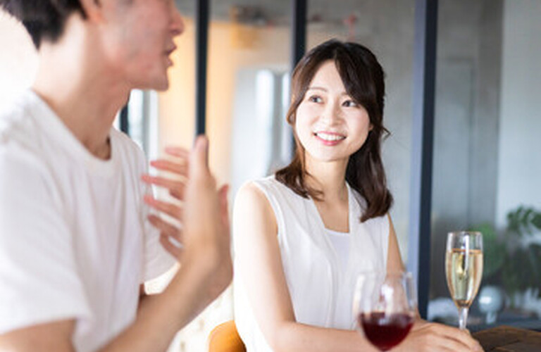 婚活男性はコミュニケーション能力が1番重要！！会話のテクニックをご紹介☆